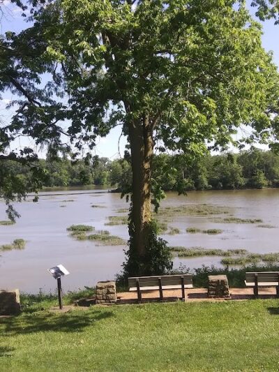 Roche De Bout Area Farnsworth Metropark - Waterville, OH