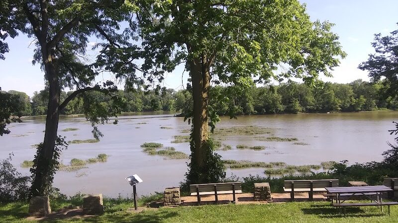 Roche De Bout Area Farnsworth Metropark - Waterville, OH