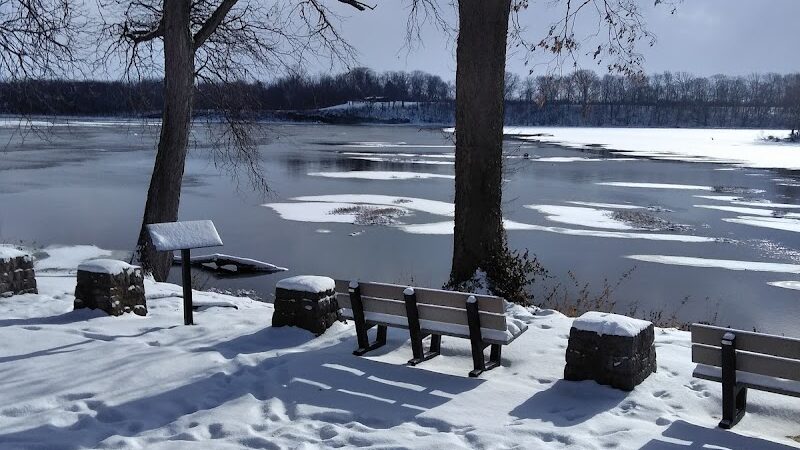 Roche De Bout Area Farnsworth Metropark - Waterville, OH