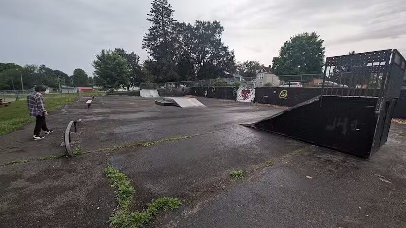Walnut Street Park - Waverly, OH