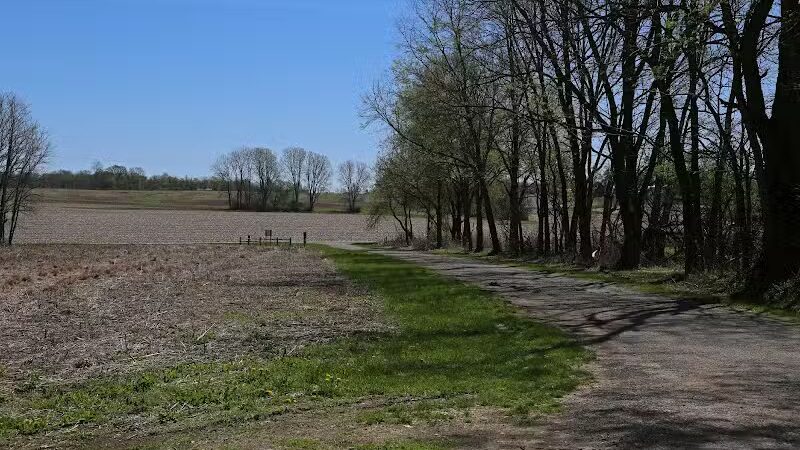 Spring Valley Wildlife Area Parking - Waynesville, OH