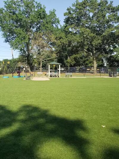 Eisenhower Dog Park - Westbury, NY