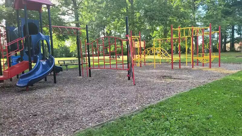 Featherston Park - Wickliffe, OH