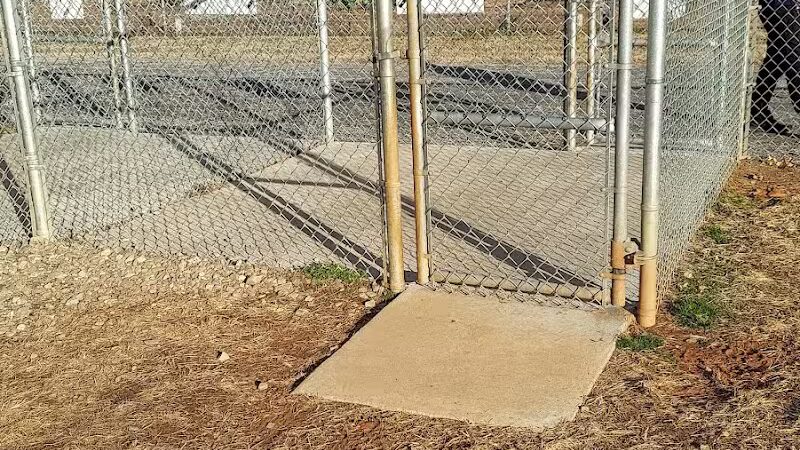 Hidden Oaks Dog Park - Wilkesboro, NC