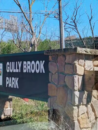 Gully Brook Park - Willoughby, OH