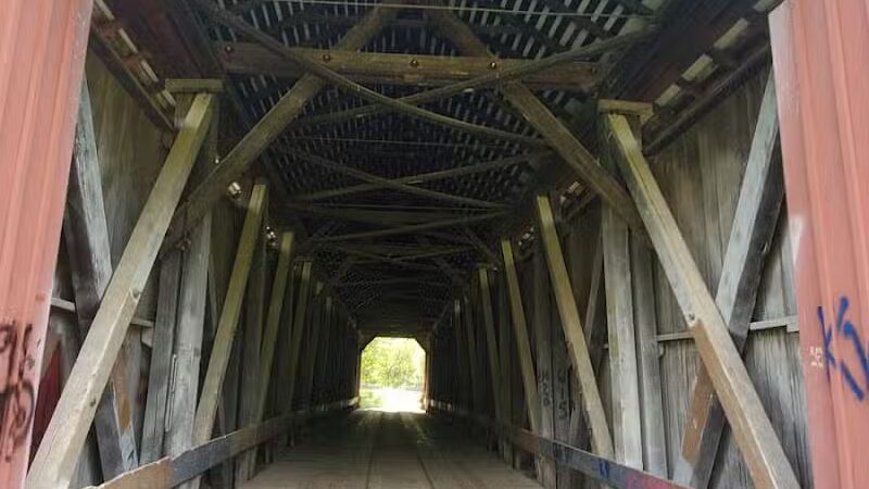 Historic Hune Covered Bridge Campground - Wingett Run, OH