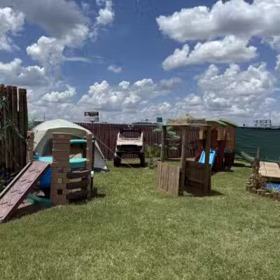 Ardy Mac's Dog Park and Kids Zone - Adel, GA