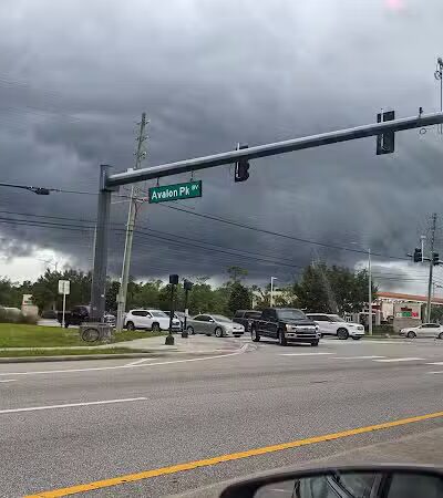 Waterford Lakes Community Association Dog Park - Alafaya,