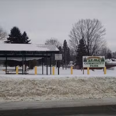 Alba Memorial Park - Alba,