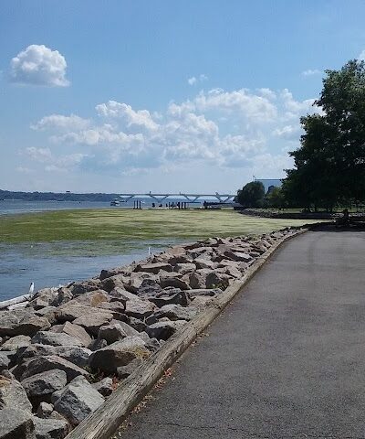 Tide Lock Park - Alexandria, VA