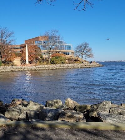 Tide Lock Park - Alexandria, VA