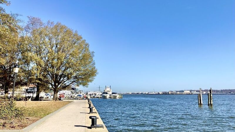 Waterfront Park - Alexandria, VA