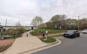 Windmill Hill Dog Park - Alexandria, VA