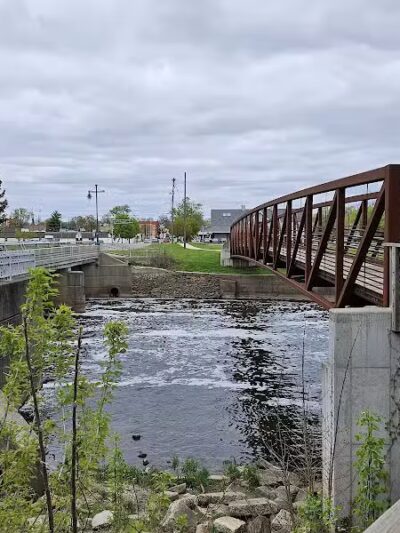 Riverside Park - Alma,