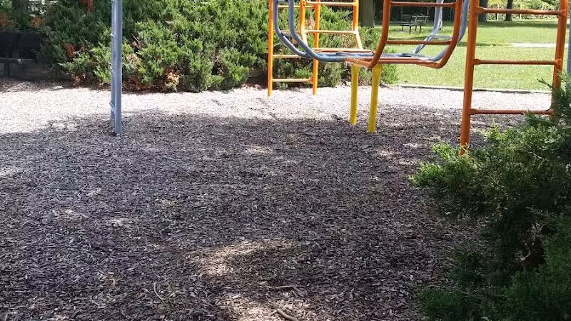 Riverside Park - Alma,