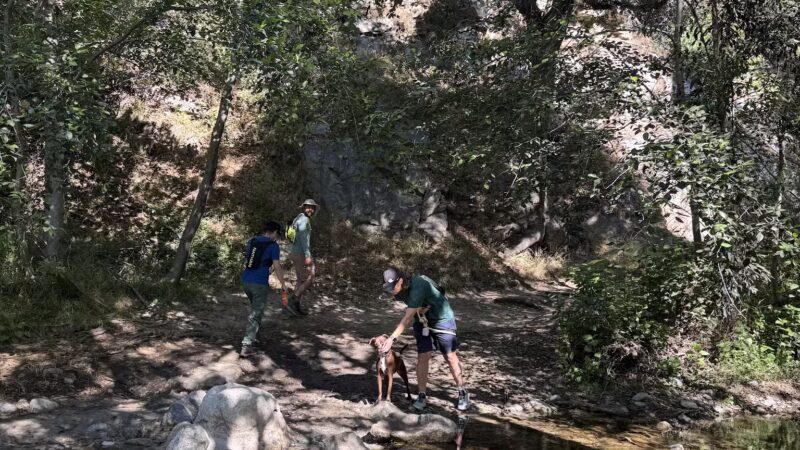 Gabrielino Trail Western Trailhead - Altadena, CA