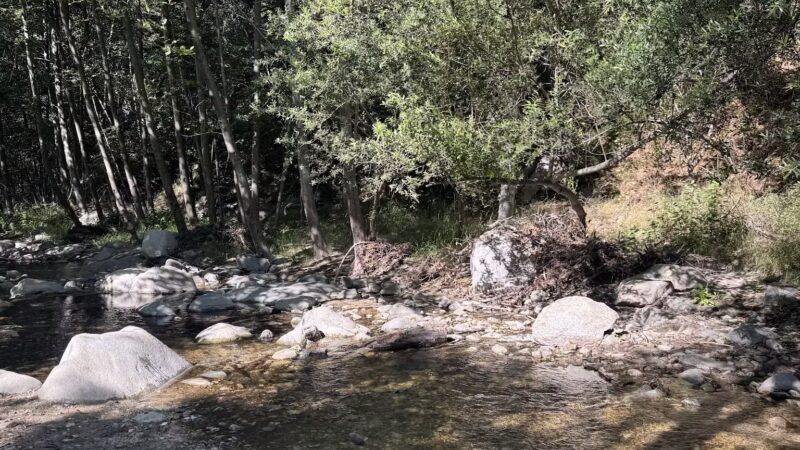 Gabrielino Trail Western Trailhead - Altadena, CA