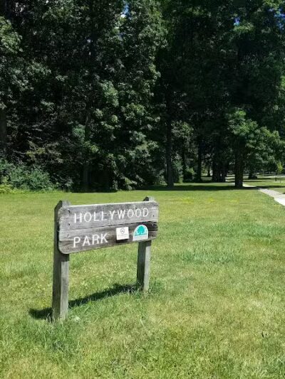 Hollywood Park - Ann Arbor,