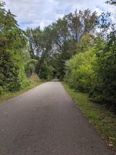Macomb Orchard Trail - Armada,