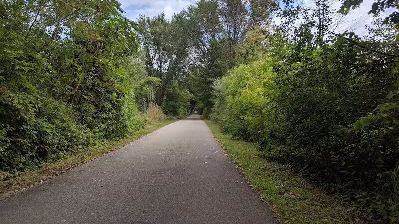 Macomb Orchard Trail - Armada,