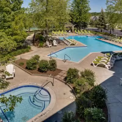Auburn Gate - Auburn Hills,