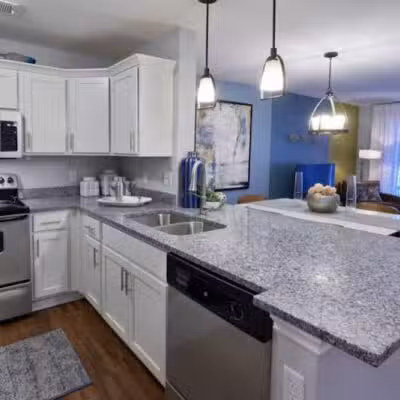 Auburn Gate - Auburn Hills,