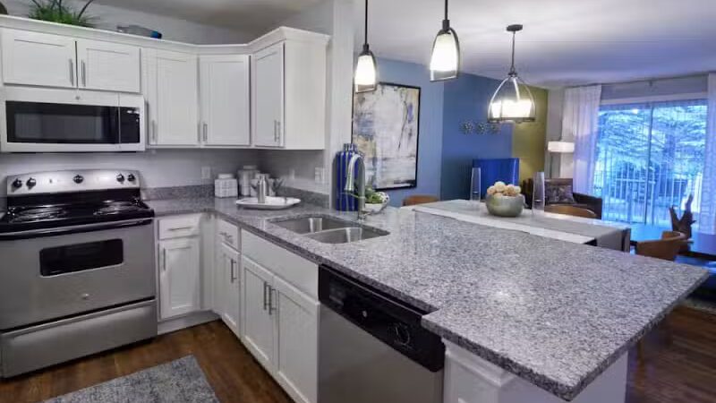 Auburn Gate - Auburn Hills,