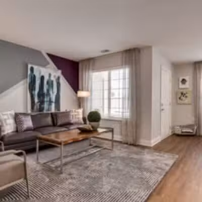 Auburn Gate - Auburn Hills,