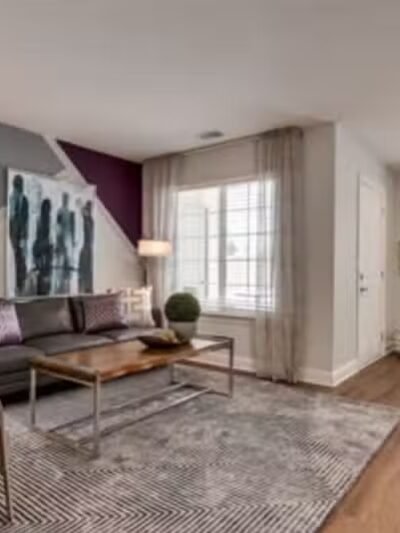 Auburn Gate - Auburn Hills,