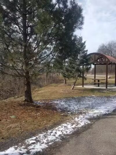 Clinton River Trail - Auburn Hills,