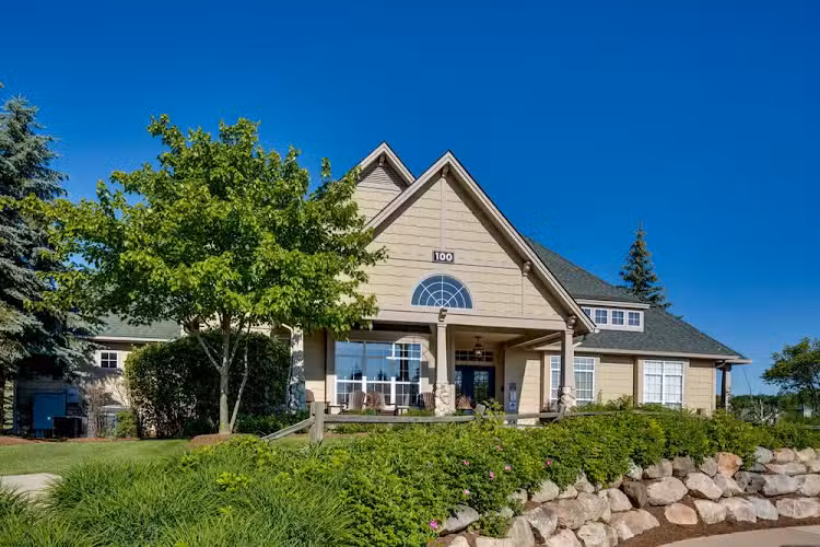 Auburn Gate - Auburn Hills,