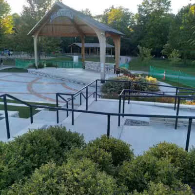 Riverside Park - Auburn Hills,