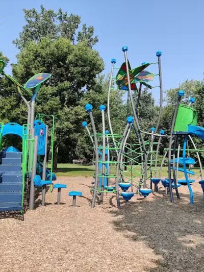 Riverside Park - Auburn Hills,