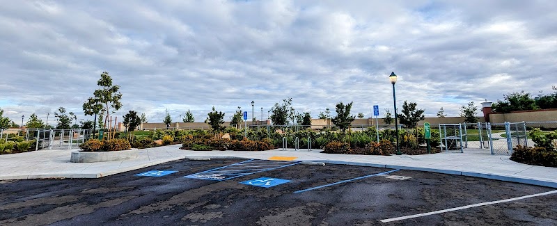 Highgate dog park - Bakersfield, CA