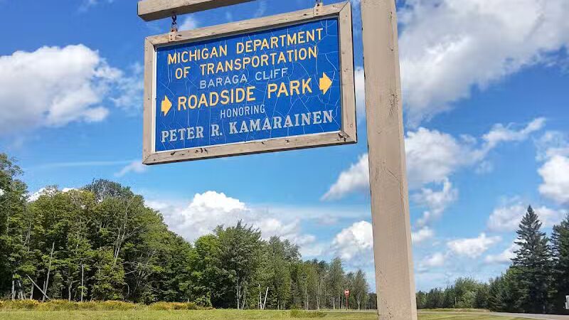 Baraga Cliff Roadside Park - Baraga,