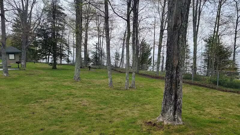 Baraga Cliff Roadside Park - Baraga,