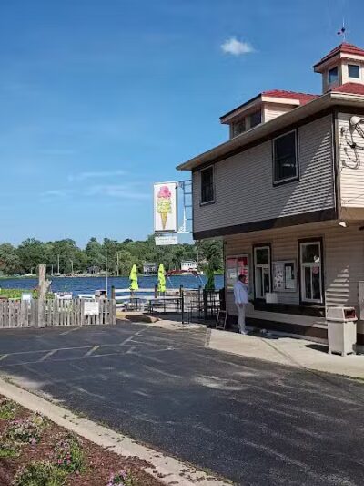 Bath Township Park Lake Beach - Bath Township,