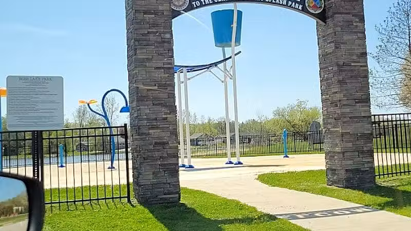Beaverton spray park - Beaverton, MI