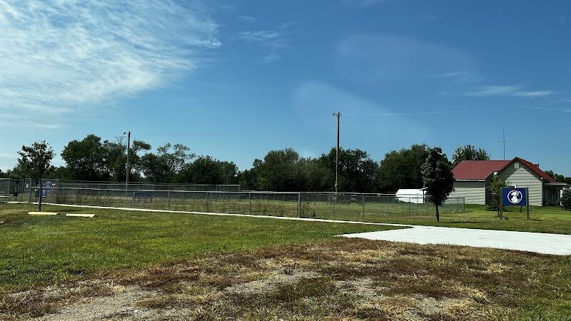 Buff Ruff Dog Park - Belleville, KS