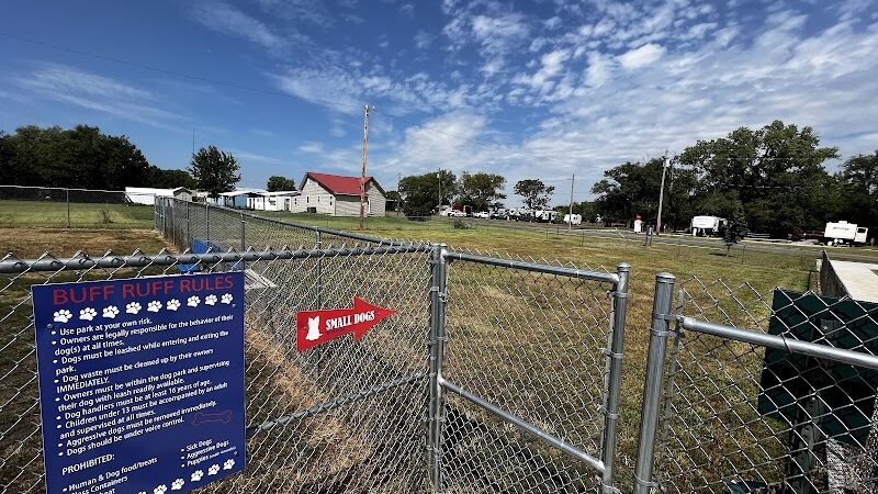 Buff Ruff Dog Park - Belleville, KS