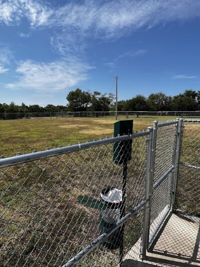 Buff Ruff Dog Park - Belleville, KS
