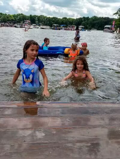 Van Buren Park Beach - Belleville,