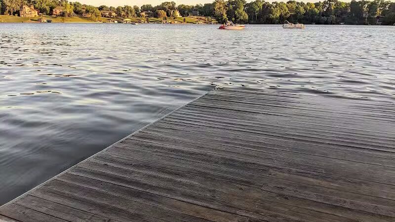 Van Buren Park Beach - Belleville,