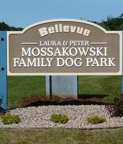 Mossakowski Family Dog Park - Bellevue,