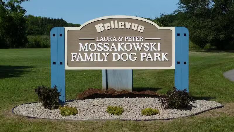 Mossakowski Family Dog Park - Bellevue,