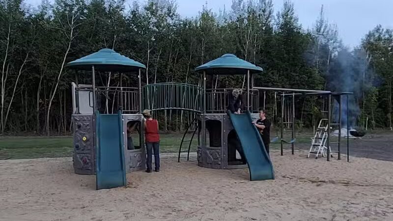 Bentley Playground - Bentley, MI