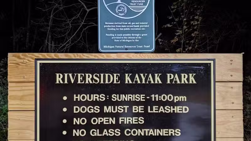 Riverside Kayak Park - Benton Harbor,