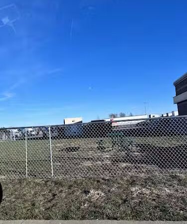 Dog Park at Love’s Travel Stops - Bevier, MO