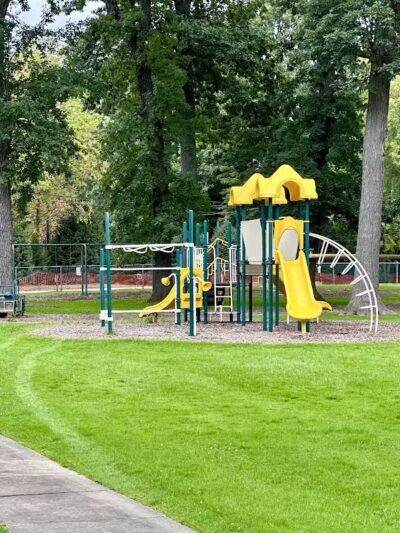 Springdale Park - Bloomfield Township,