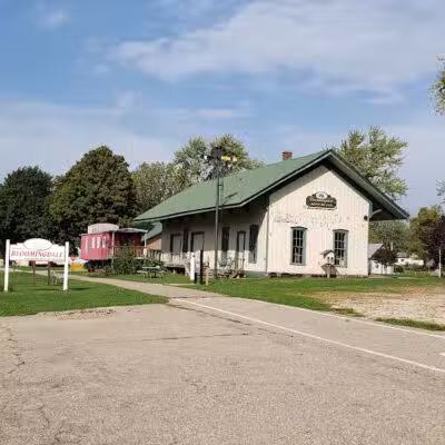 Kal-Haven Trail- Bloomingdale Trailhead - Bloomingdale,